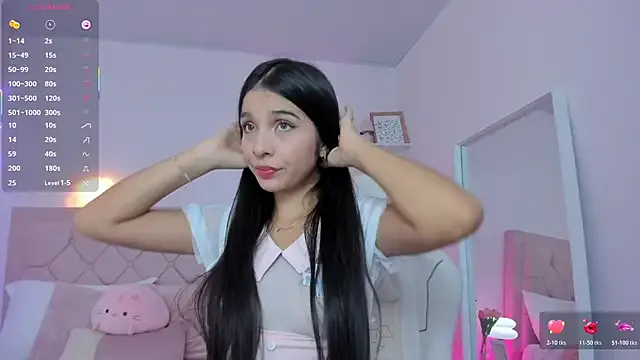 kim_dreams18 on StripChat