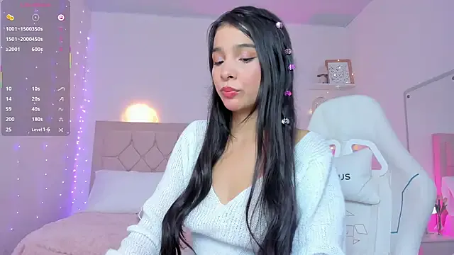 kim_dreams18 on StripChat