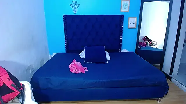 kinky_redhead18 on StripChat 