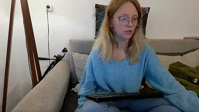 little-leni on StripChat 