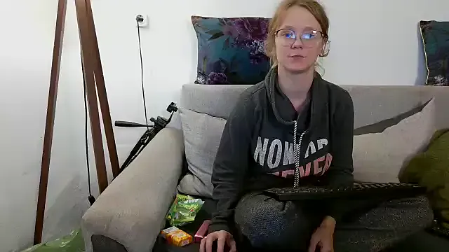 little-leni on StripChat 
