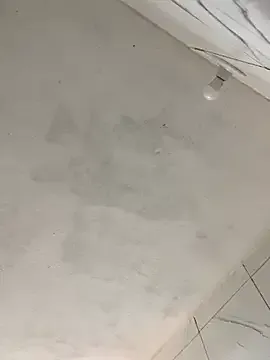 loirinhaaa — Tomar banho