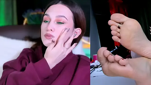 LolaLemona — sniff my dirty socks