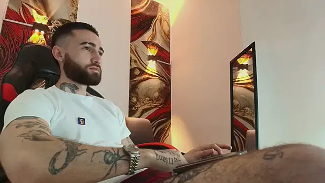 Luke_davis01 — CUMMM SHOW! 