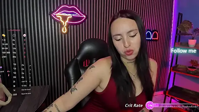 lunavelvet15 — hi luna kiss