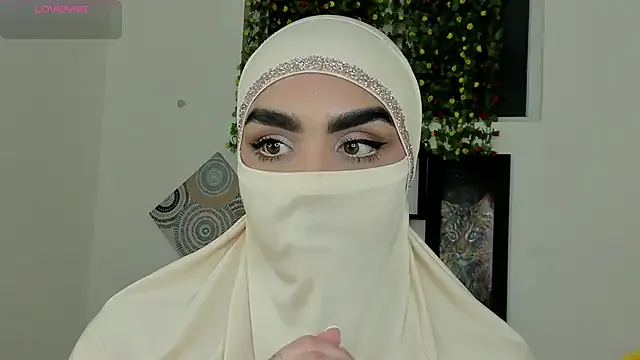 Maissa_Alabi on StripChat