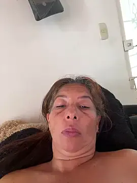 maleja23 — Dildo en el culo