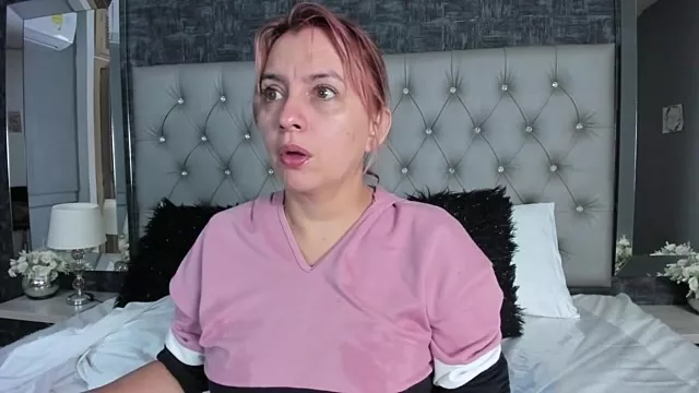 maturexxx_ on StripChat