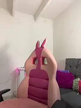 Meganmilk1 — Suck nipples