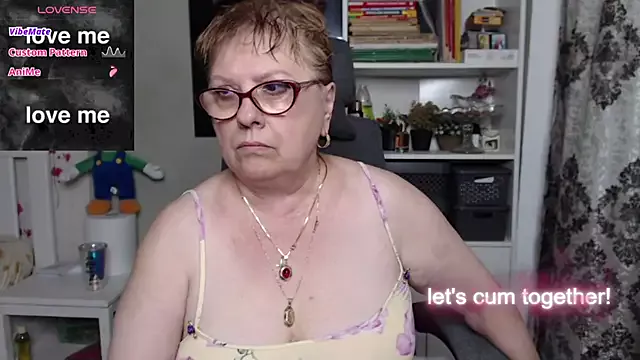 Mella4you on StripChat 