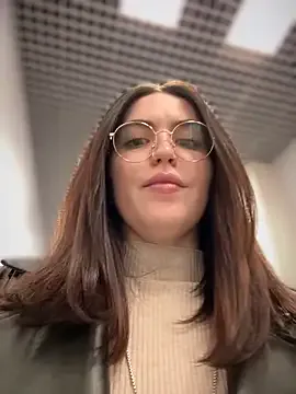 meow_girl — say hello to my pussy !