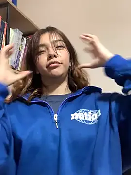 MiaaCute- on StripChat