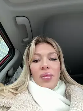 miss_veroNika on StripChat 