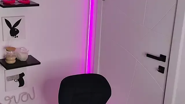 MissAmeliaa on StripChat 
