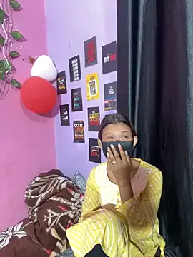 MissHermione2 on StripChat