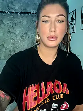 Missy_Sinsxx on StripChat 