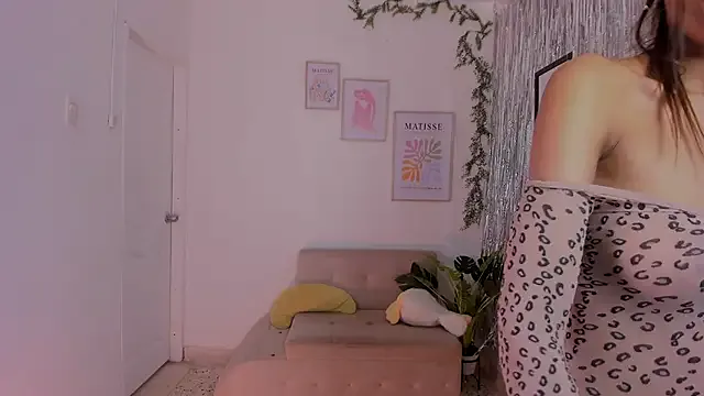Muffin_Puffin on StripChat 