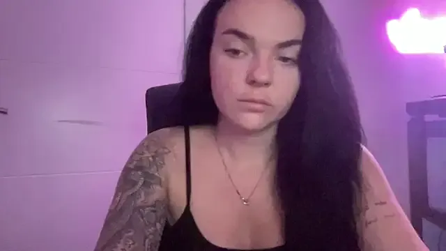 NancyWoodUK on StripChat 