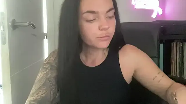 NancyWoodUK on StripChat 