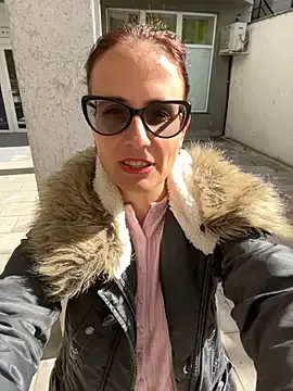 NataKitten on StripChat 