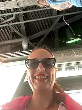 NataKitten — Bra off in public