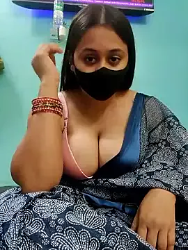 Natasha-143 on StripChat 