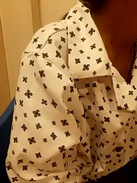 Freechat Navya67 on StripChat