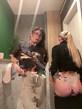 NikaMur on StripChat