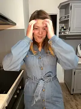 Nina_blain — Enlve ma robe