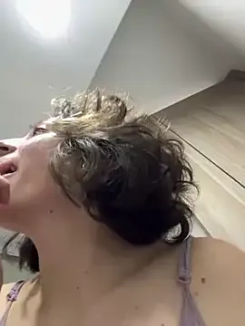 Ryan_ruru on StripChat