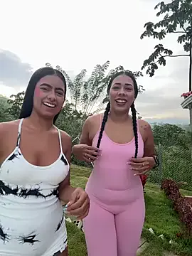 SAMY_AND_ARI