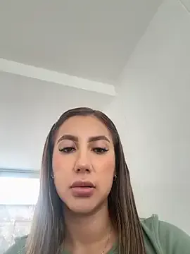 StripChat Sarapalmer1 is Freechat Sarapalmer1 — Clamp nipples