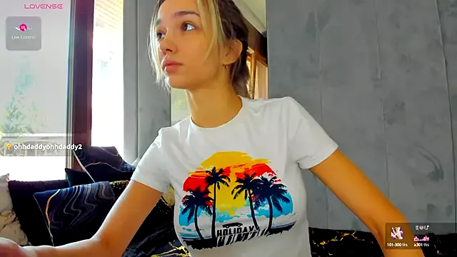 Sassy_Teen on StripChat 