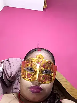 sexychutxxx7 on StripChat