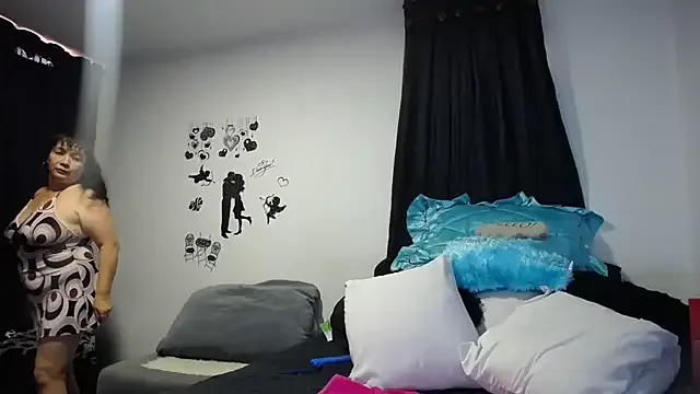 Sweeetness_Milf on StripChat 