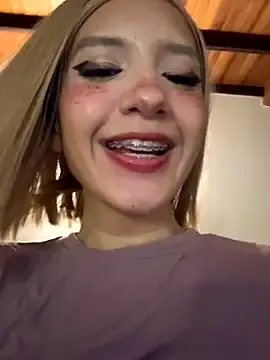 SweetBunnyGF — ASK NEIGHBOR TO UNDRESS ME AND SPANK ME!