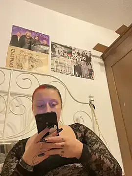 SweetieLina —  Twerk My Booty 