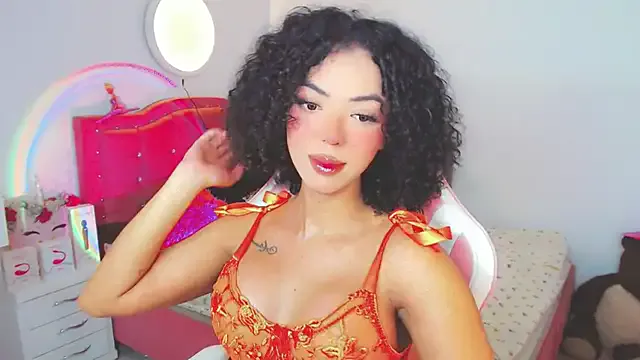 Tanedra_collings on StripChat