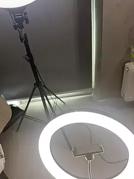 VelvetVixenI on StripChat 