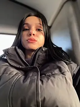 VendiMur — take off your bra and suck your nipples
