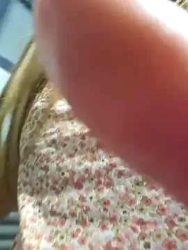 Virgin_Pussy_Horny — Fingering my sexy ass 