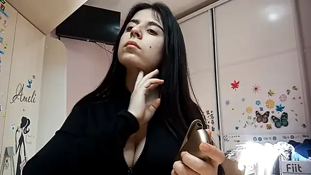 WaltraudPattie — Suck my finger