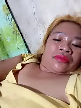 wet_babexxx — I BROKE HERE  UR HORNY LETS HELEP EACH O