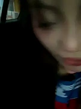xixi_28 on StripChat 