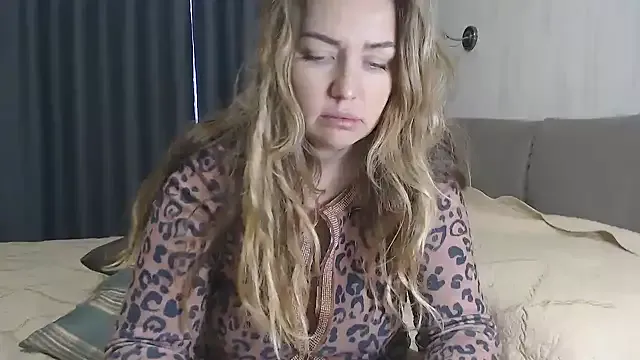 xxkristinaxx on StripChat