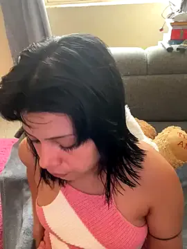 ZafiroKlein — Freechat on StripChat