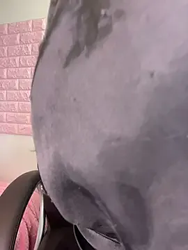 zahra_Jalid on StripChat